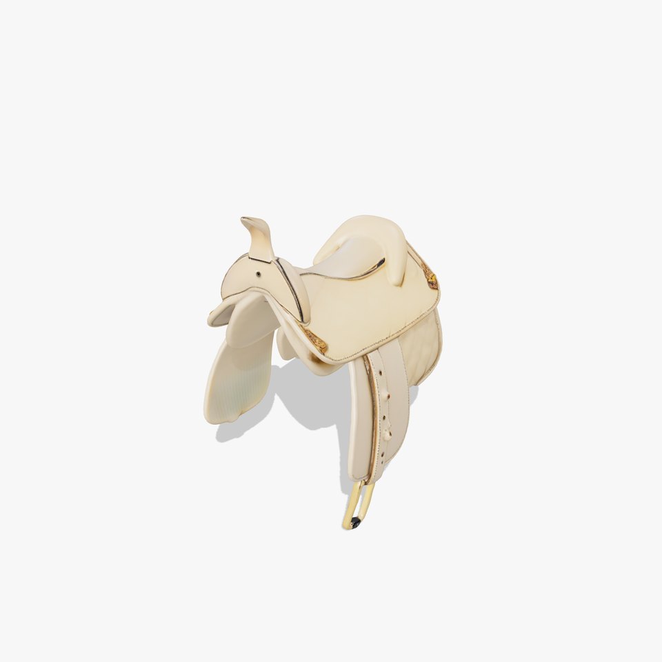 Elegant Cream Saddle model pack